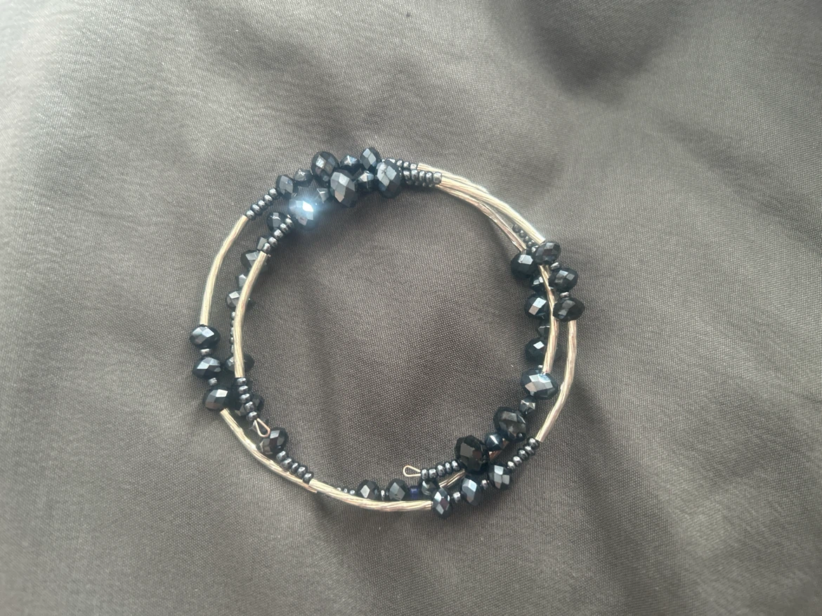 Double wrap beaded bracelet