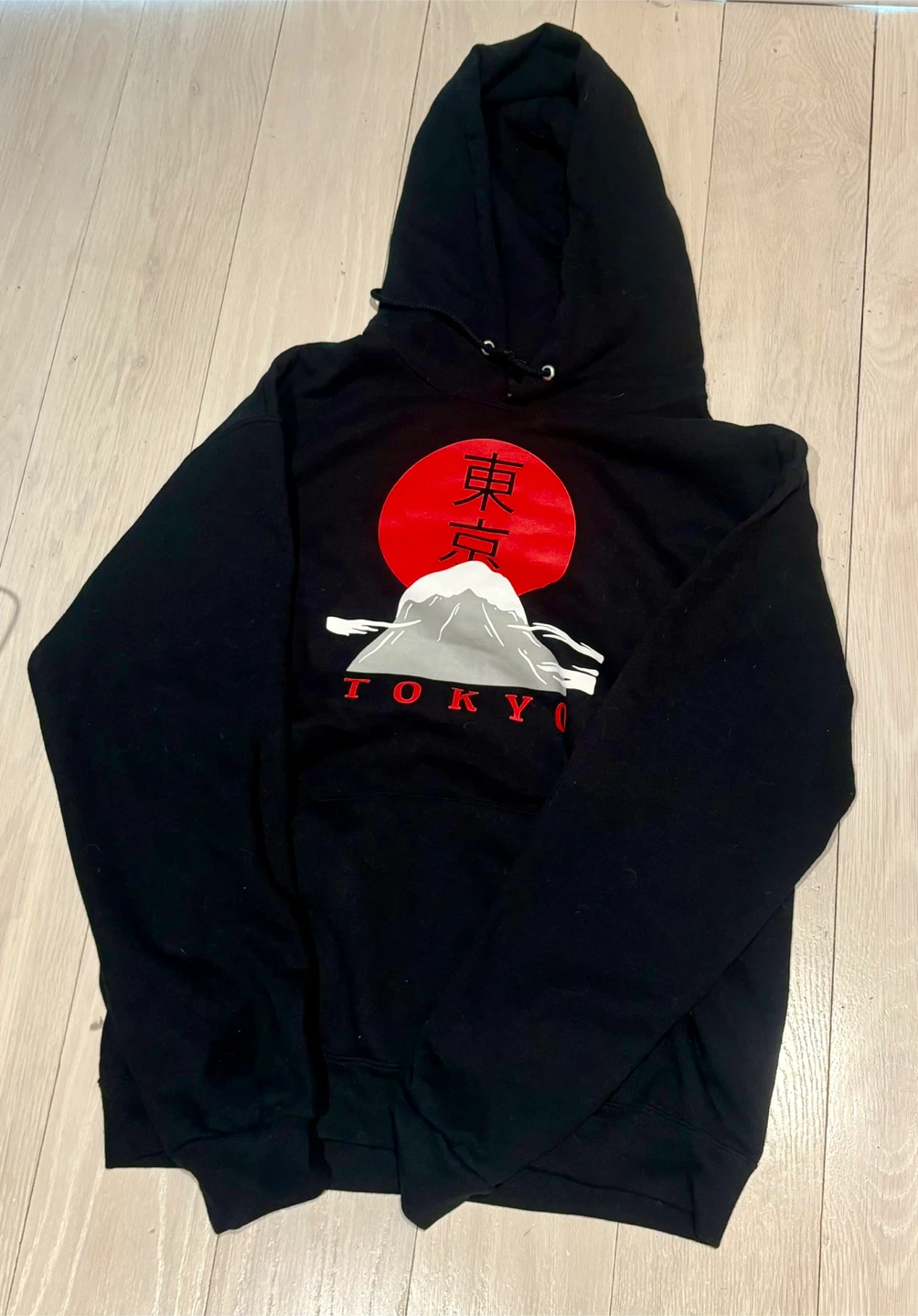 Tokyo Japan Souvenir Hoodie - Black Pullover - Men’s M