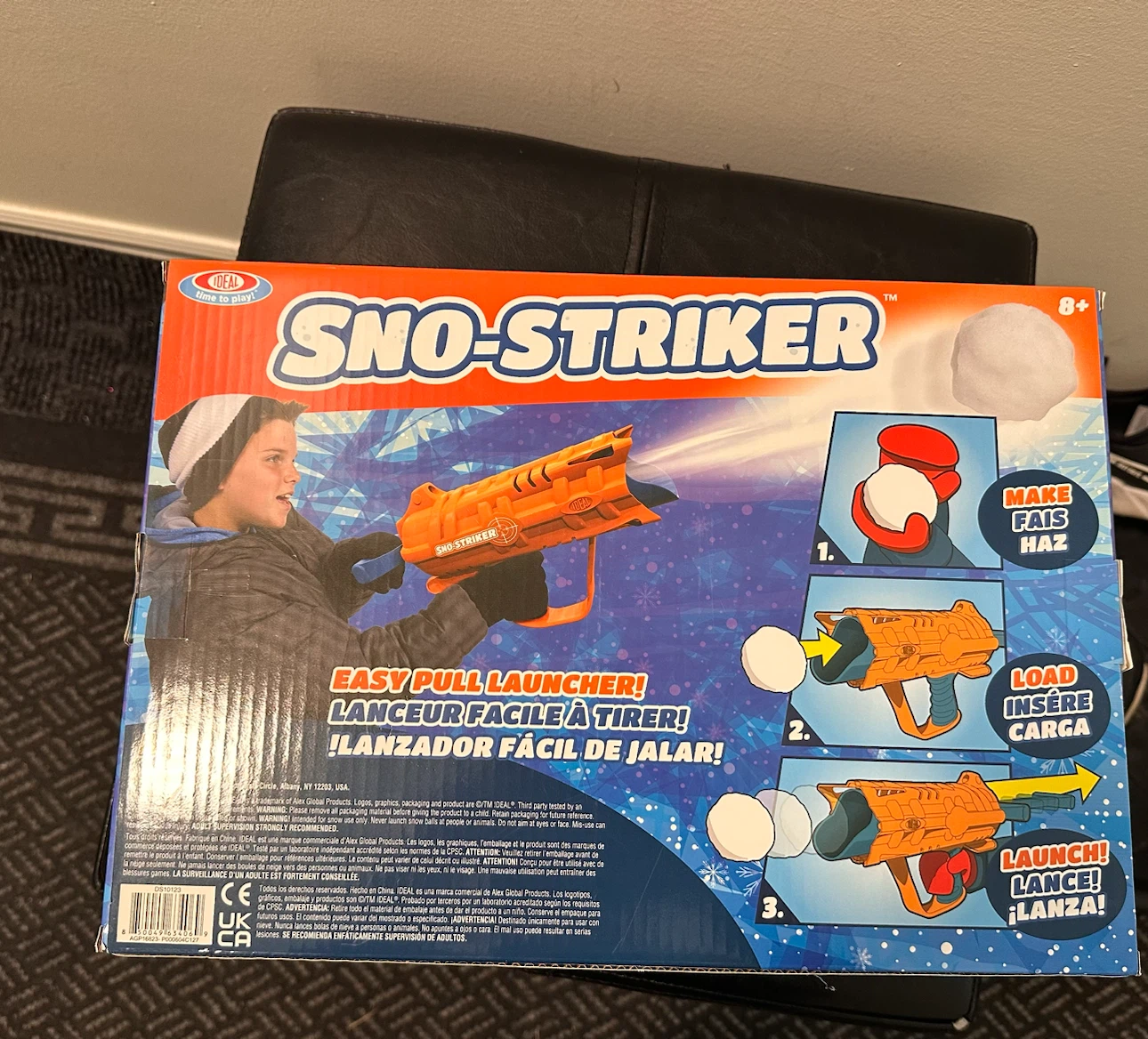 Brand new Sno-Striker Easy Pull Launcher Toy - photo 2