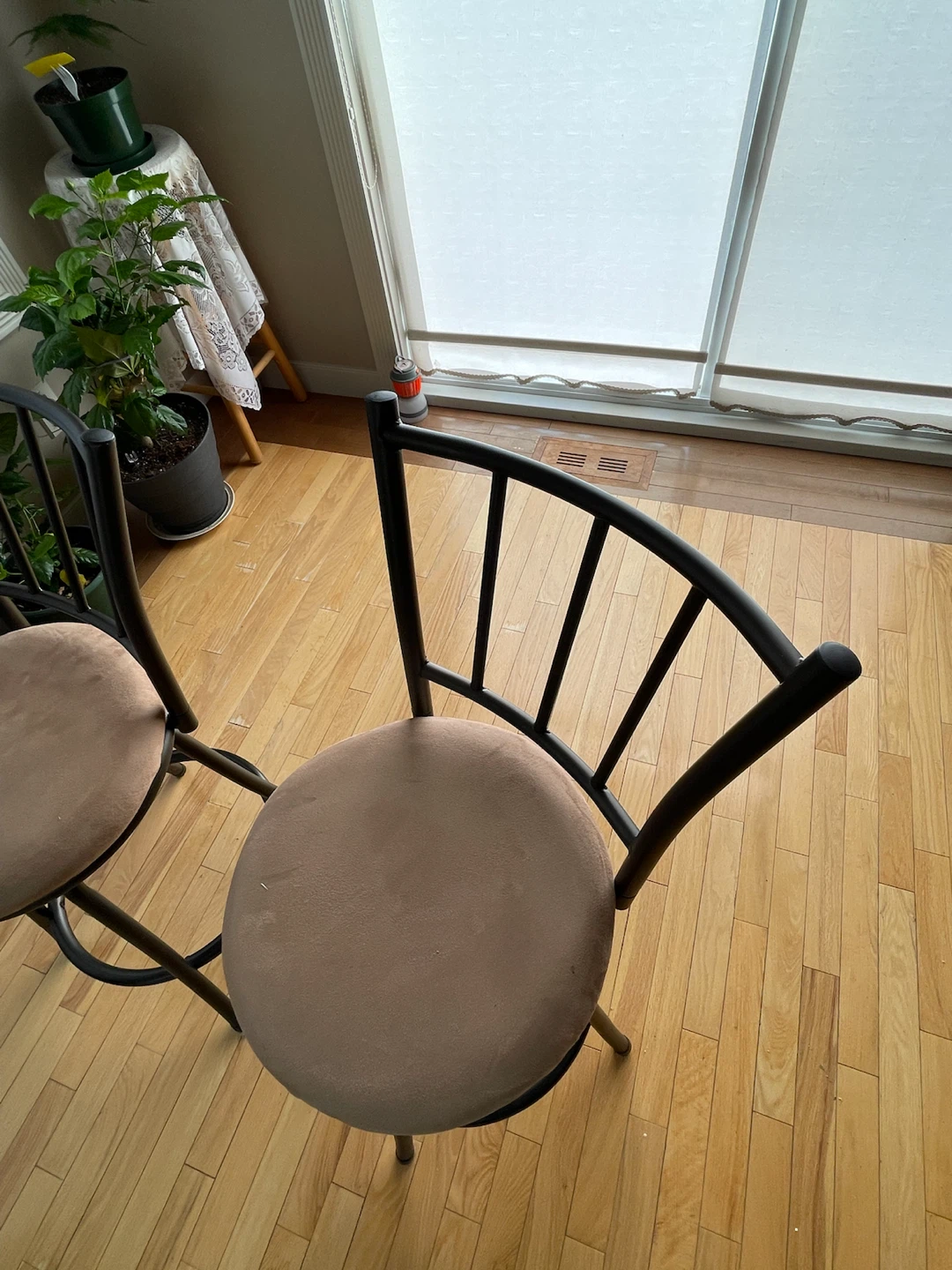 Set of 4 Swivel  Stools
