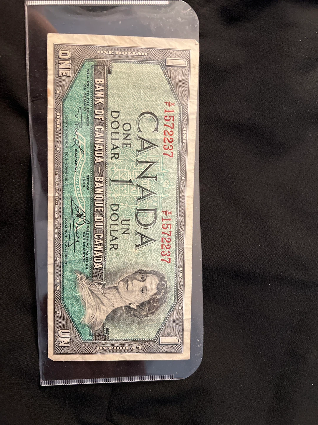 Canada 1 Dollar and 2 Dollar Banknotes - photo 5