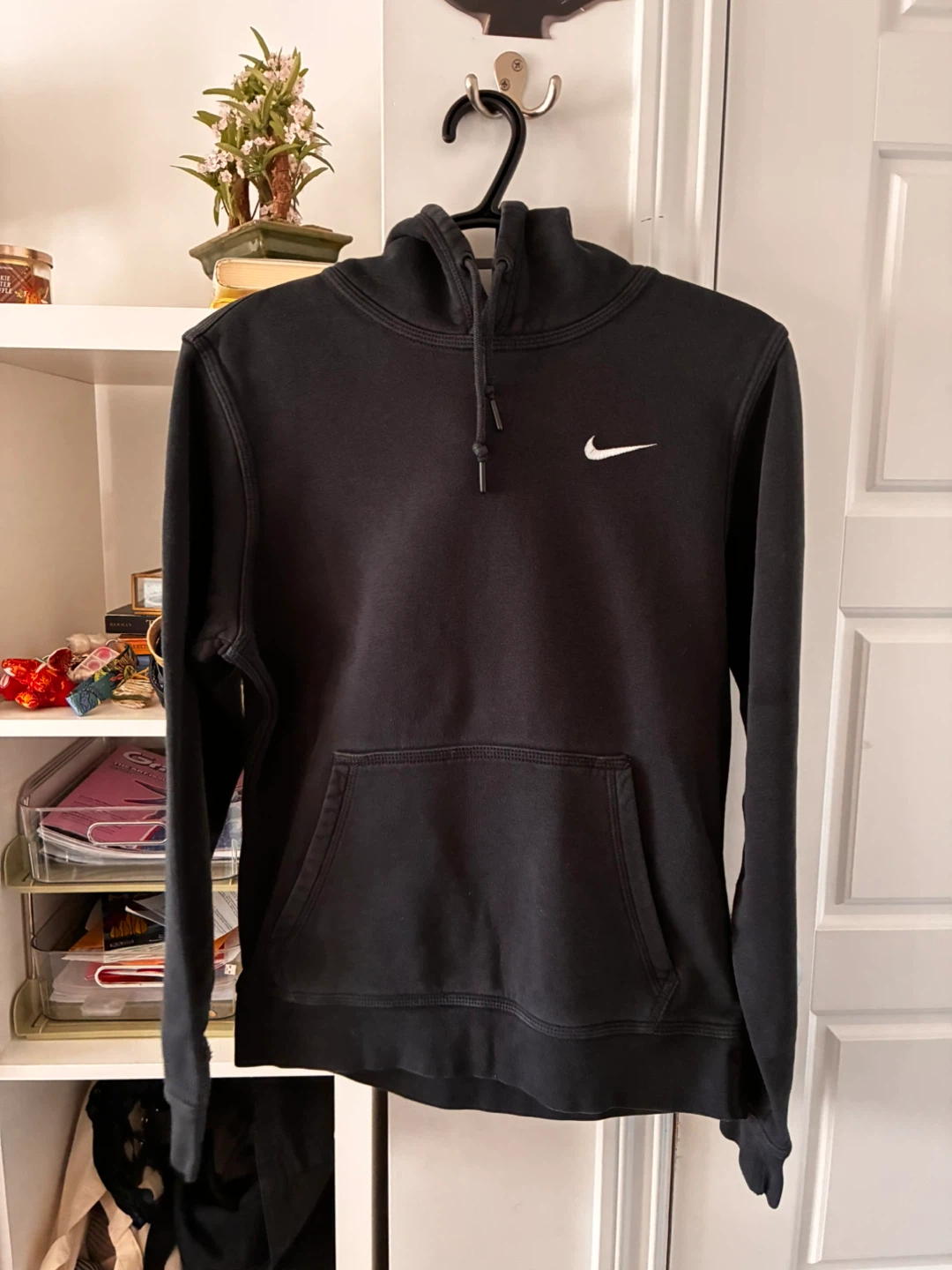 Black Nike Hoodie - photo 2