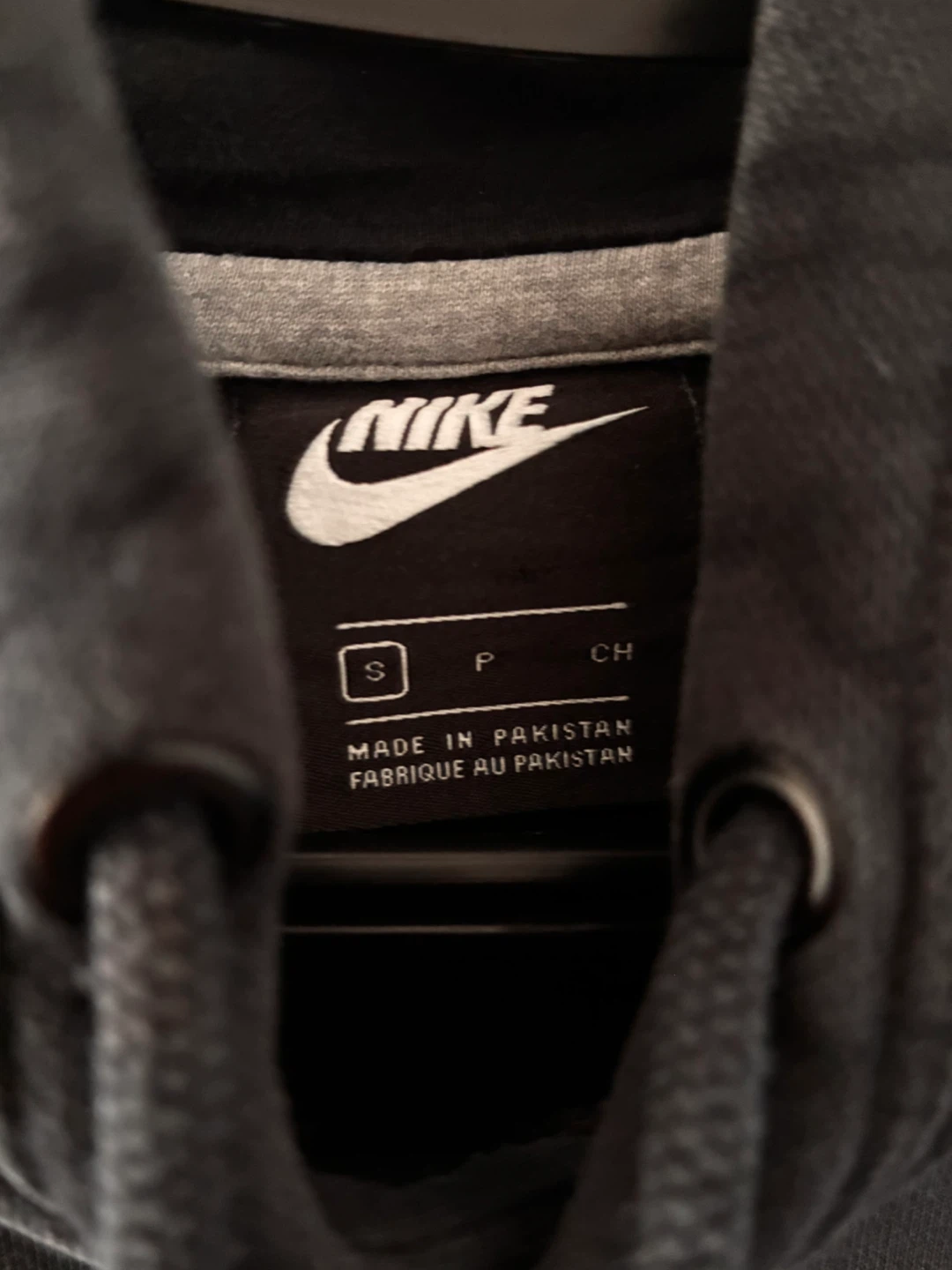 Black Nike Hoodie - photo 4