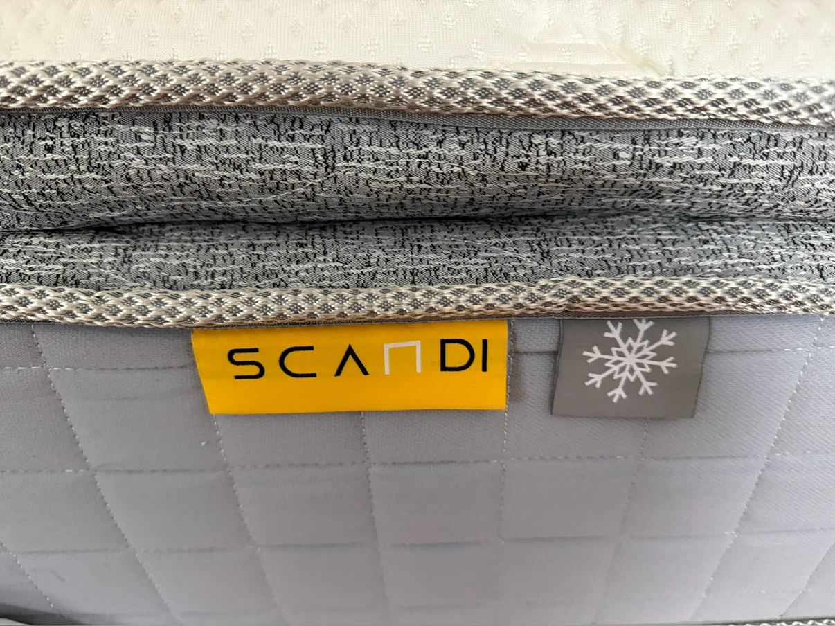 King size mattress - photo 3