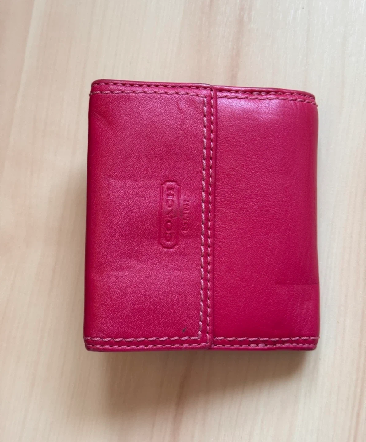 Coach Vintage Pink Leather Bifold Wallet - photo 2