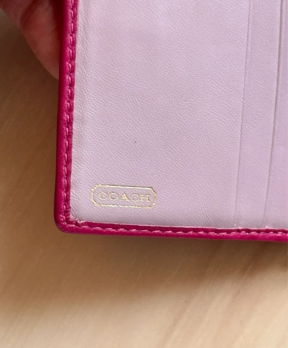 Coach Vintage Pink Leather Bifold Wallet - photo 5