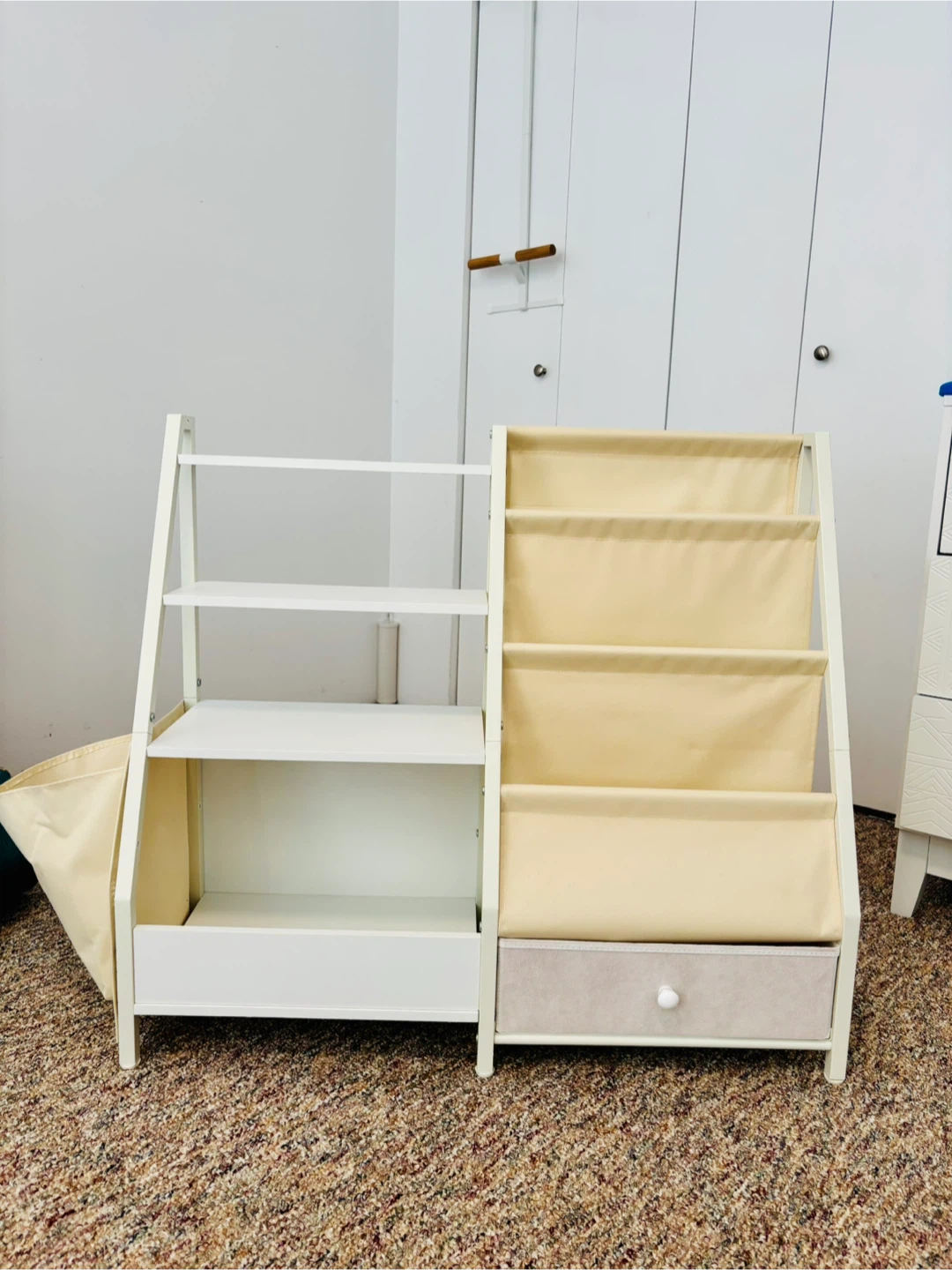 Kids Bookshelf — Like New - photo 3