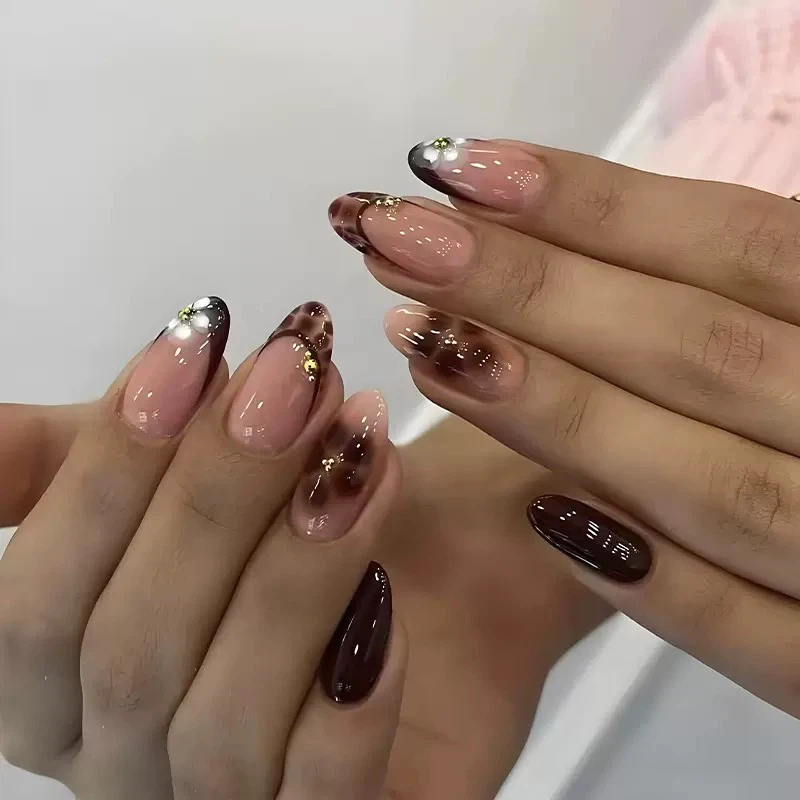 Handmade Press-On Nails – Lots of Designs - photo 3