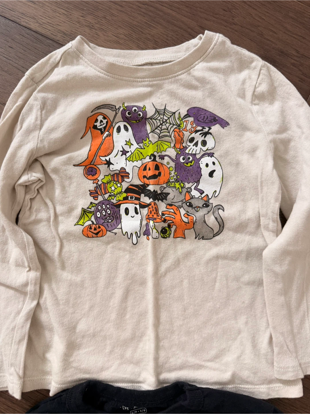 $5 for all!! Kids Halloween Long Sleeve Shirts Bundle - photo 4
