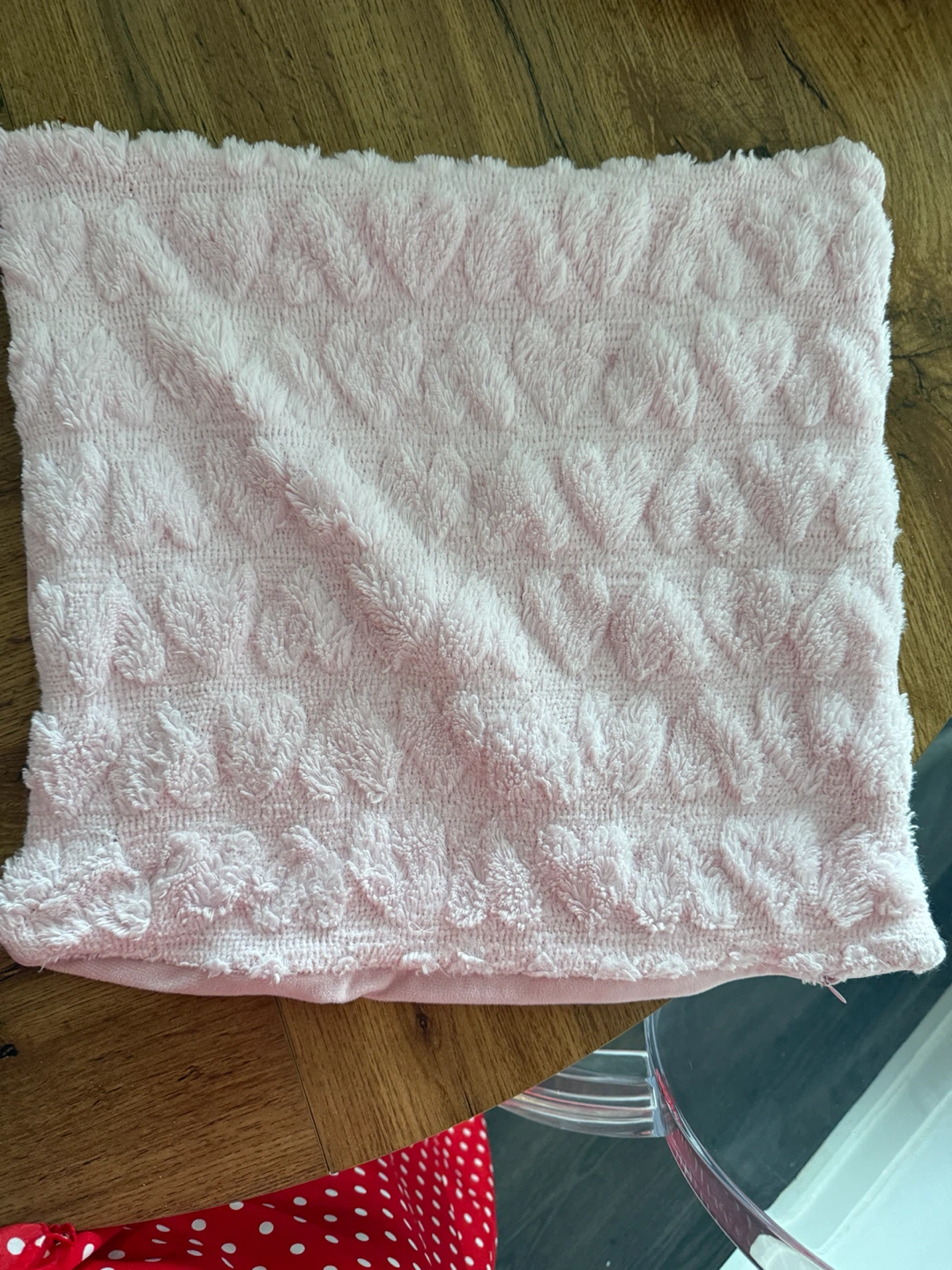 Set of 2 Pink Heart Cushion Covers – 45 x 45 cm - photo 3