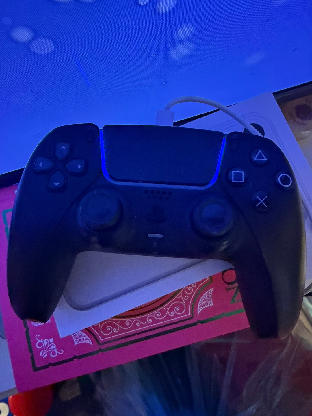 PlayStation 5 with controller and portal - photo 2