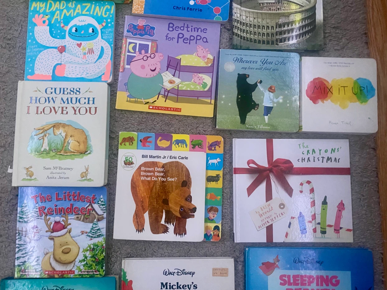 Kids books lot - photo 3