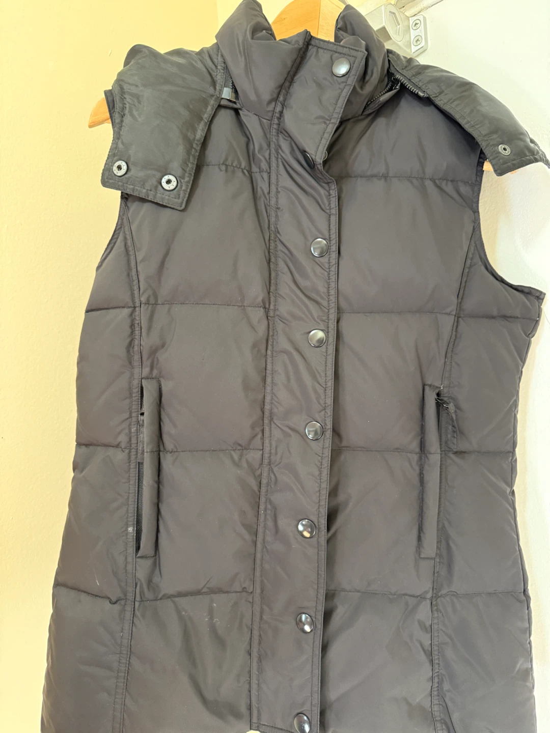Black Puffer Vest - photo 3