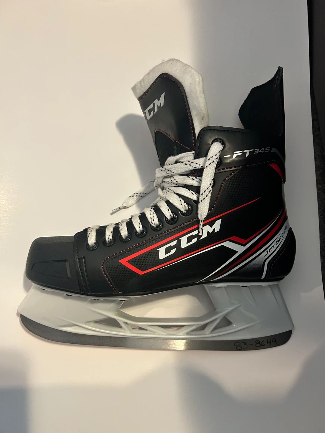 CCM JetSpeed FT345 Hockey Skates (Size 10)