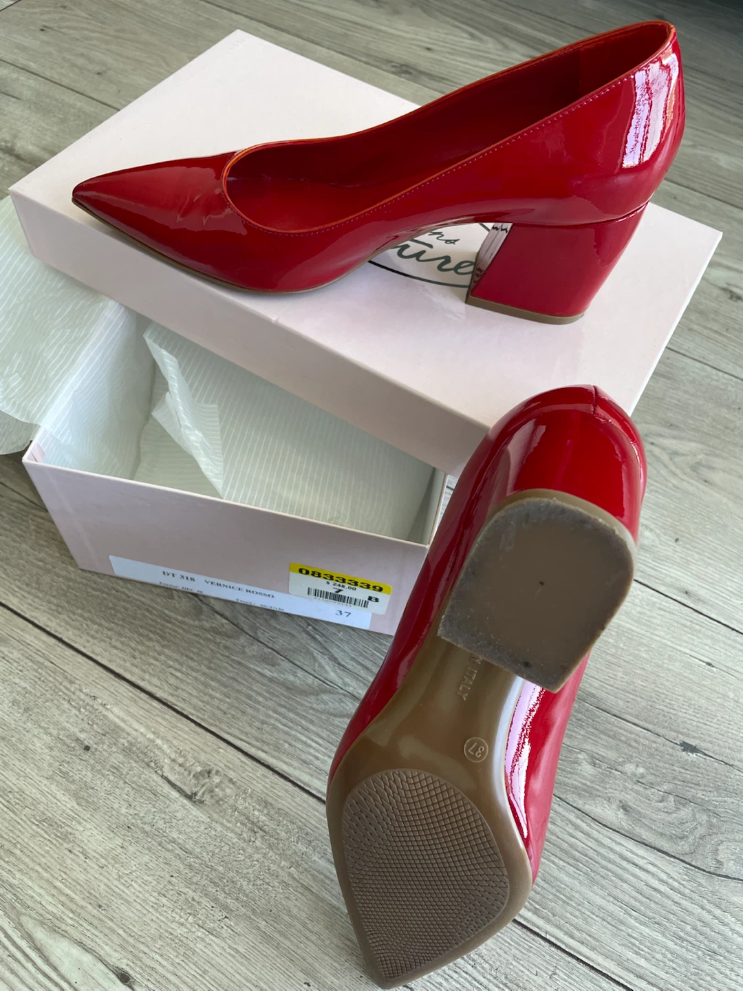 Browns Couture Red Patent Leather Pumps - photo 5