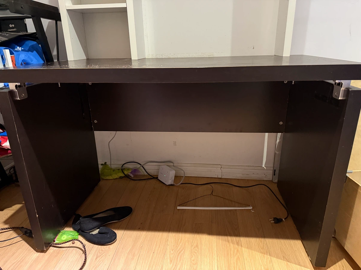 Desk + Micke (Ikea) Desk Hutch - photo 2