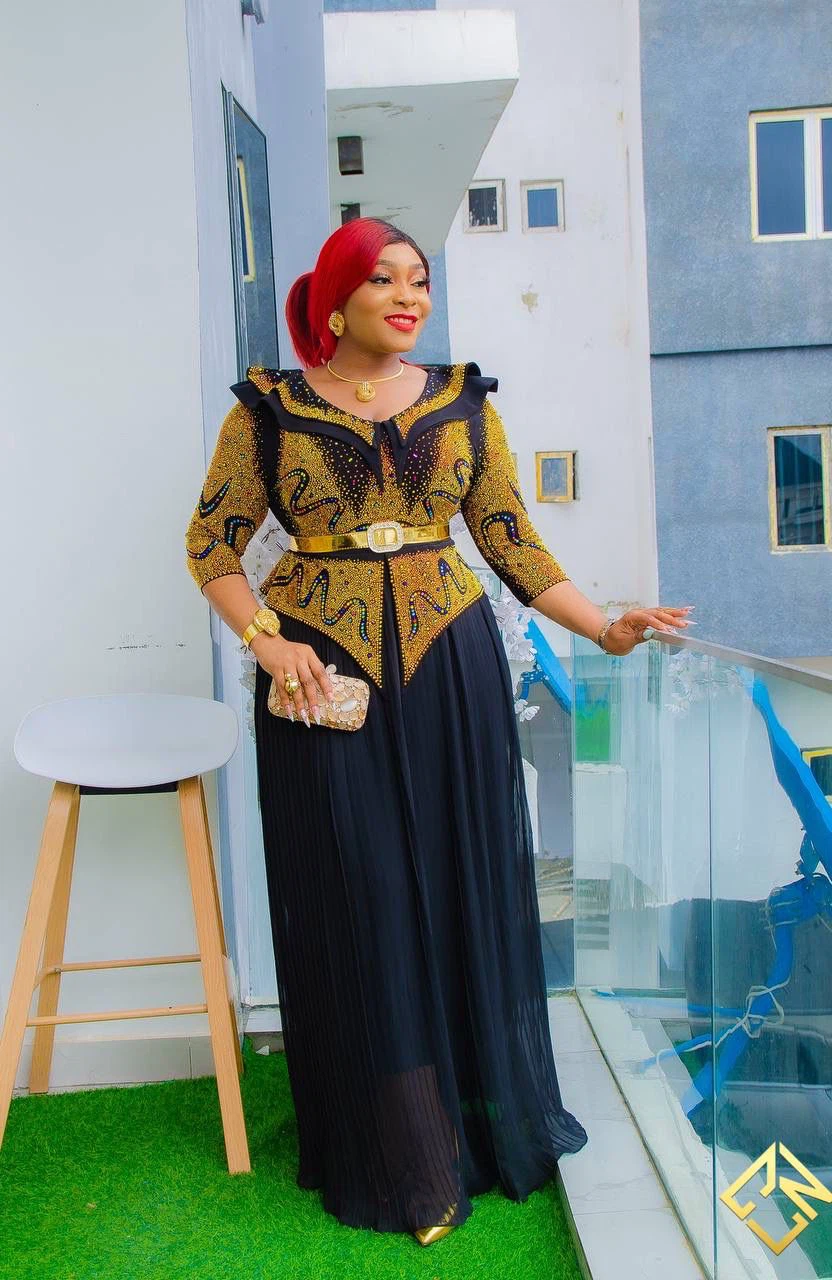 Awesome black golden gown for every occasion