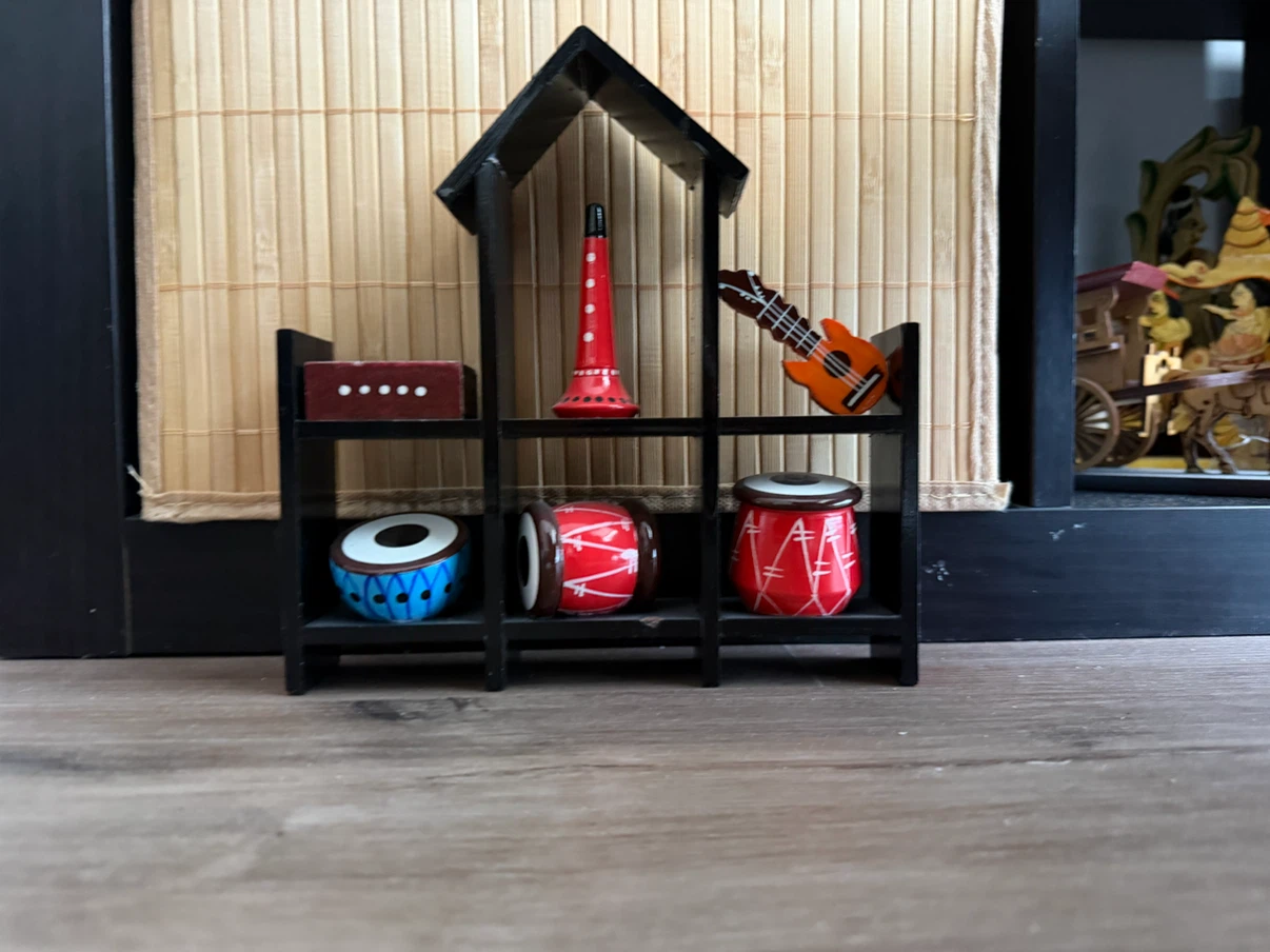 Wooden Decorative Shelf with Musical Instruments - photo 3