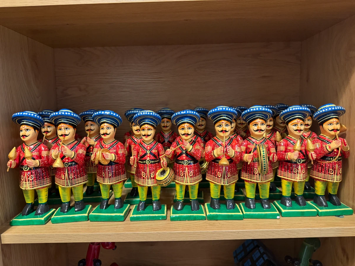 Hand-Painted Wooden Band Figures - photo 3