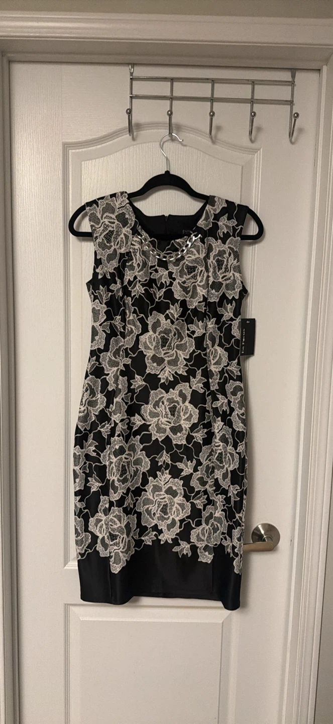 New Enfocus Studio Black & White Floral Dress - Size 6