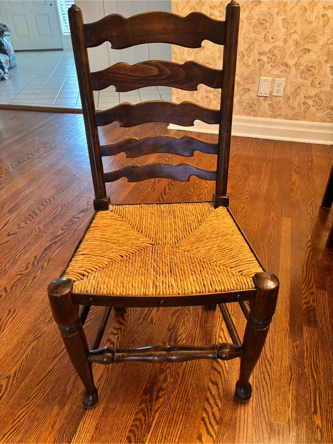 Dark walnut dining room table and 8 matching chairs - photo 5