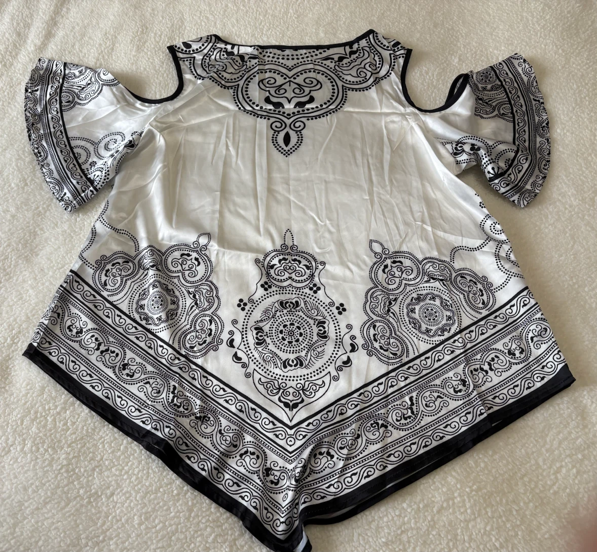 SHEIN Cold Shoulder Black & White Print Tunic Top - photo 4