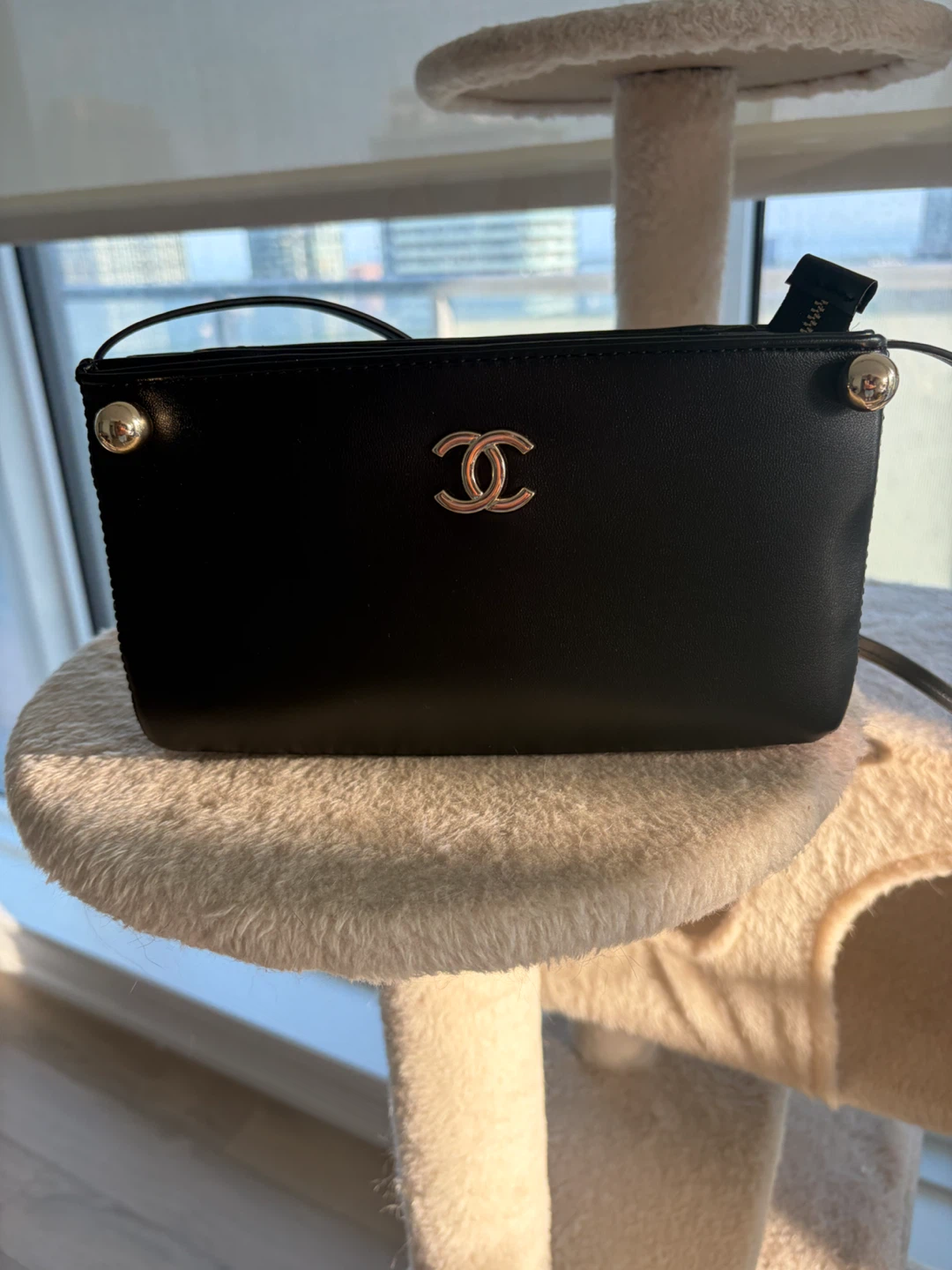 CHANEL chic stud Black Clutch Bag vip bag - photo 2