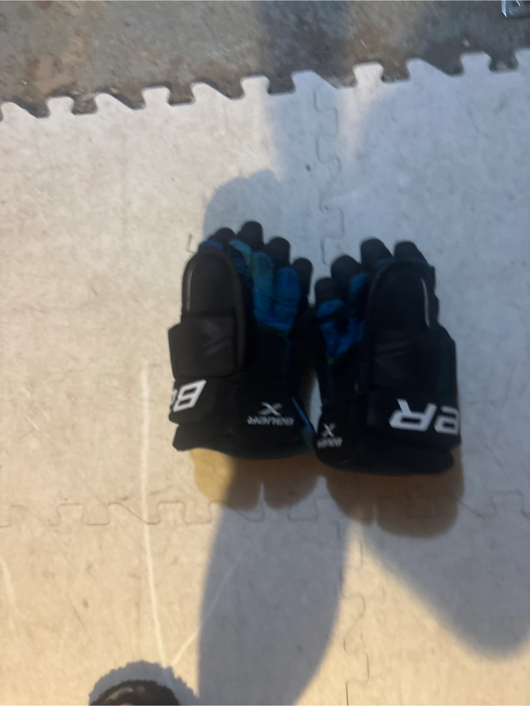 Bauer Hockey Gloves