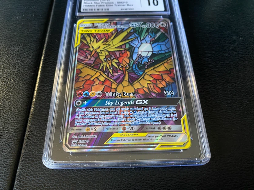 Pokemon Moltres & Zapdos & Articuno GX #SM210 CGC 10 Gem mint - photo 2