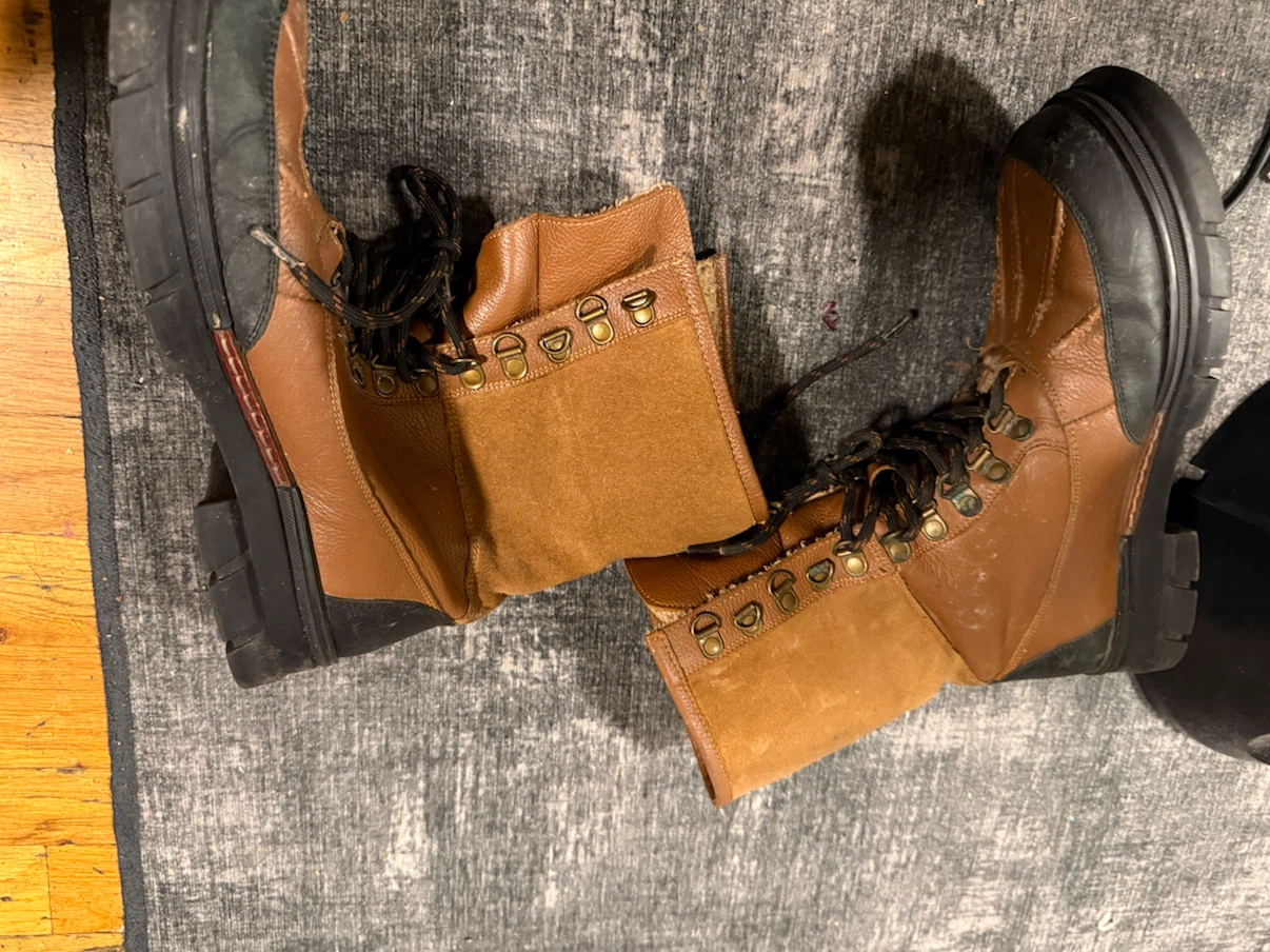 Reserved Footwear New York Brown Leather Boots - photo 2