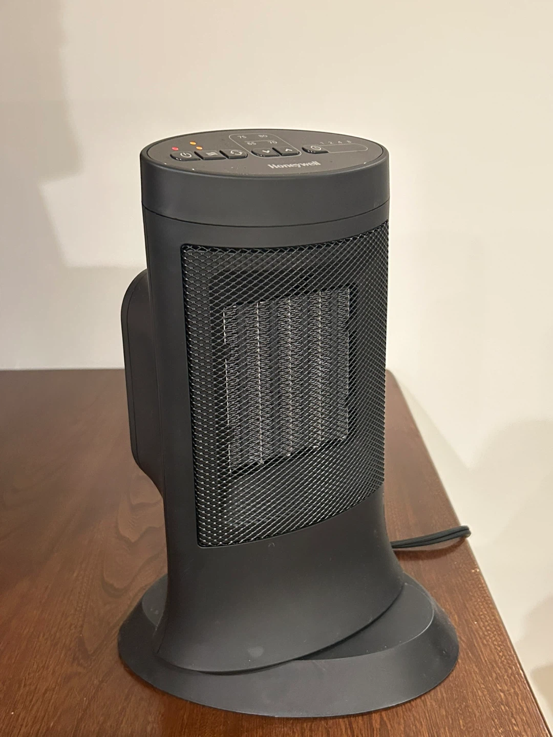 Ceramic Space Heater - photo 2