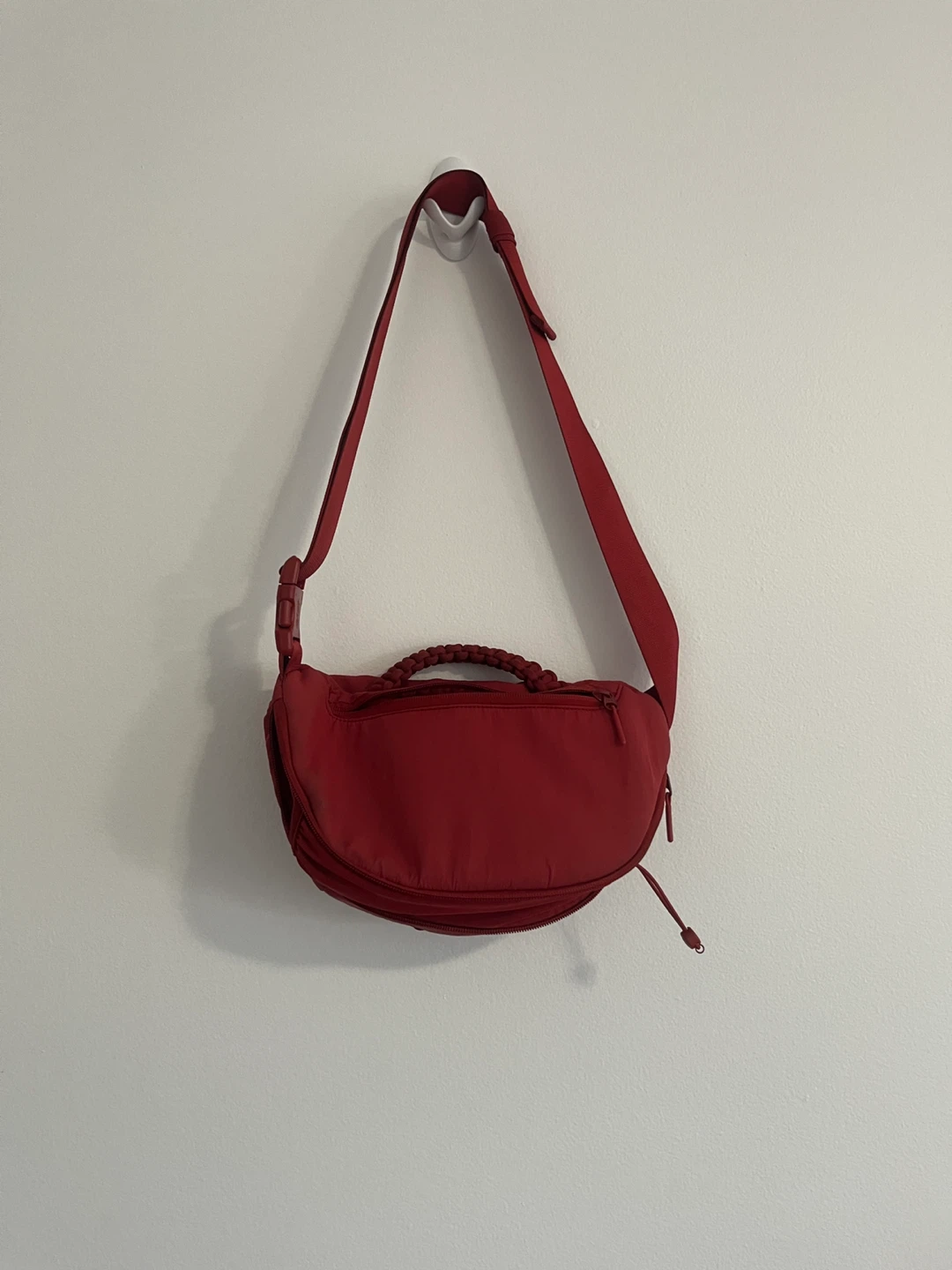Lululemon Red CANADA Crossbody Bag - photo 2