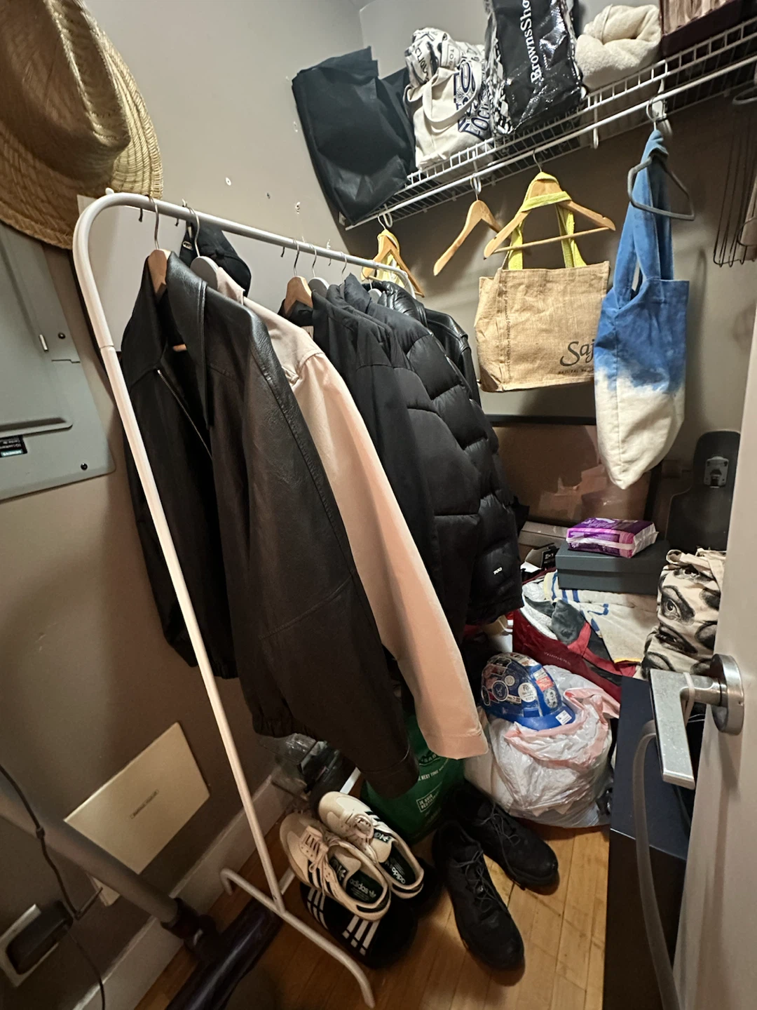 Garment rack