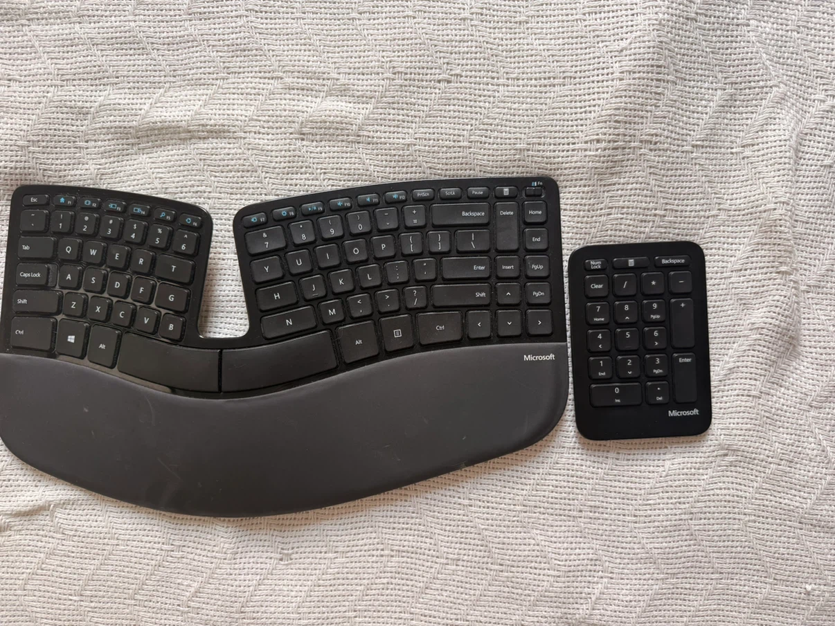 Microsoft Ergonomic Keyboard and Numpad Set