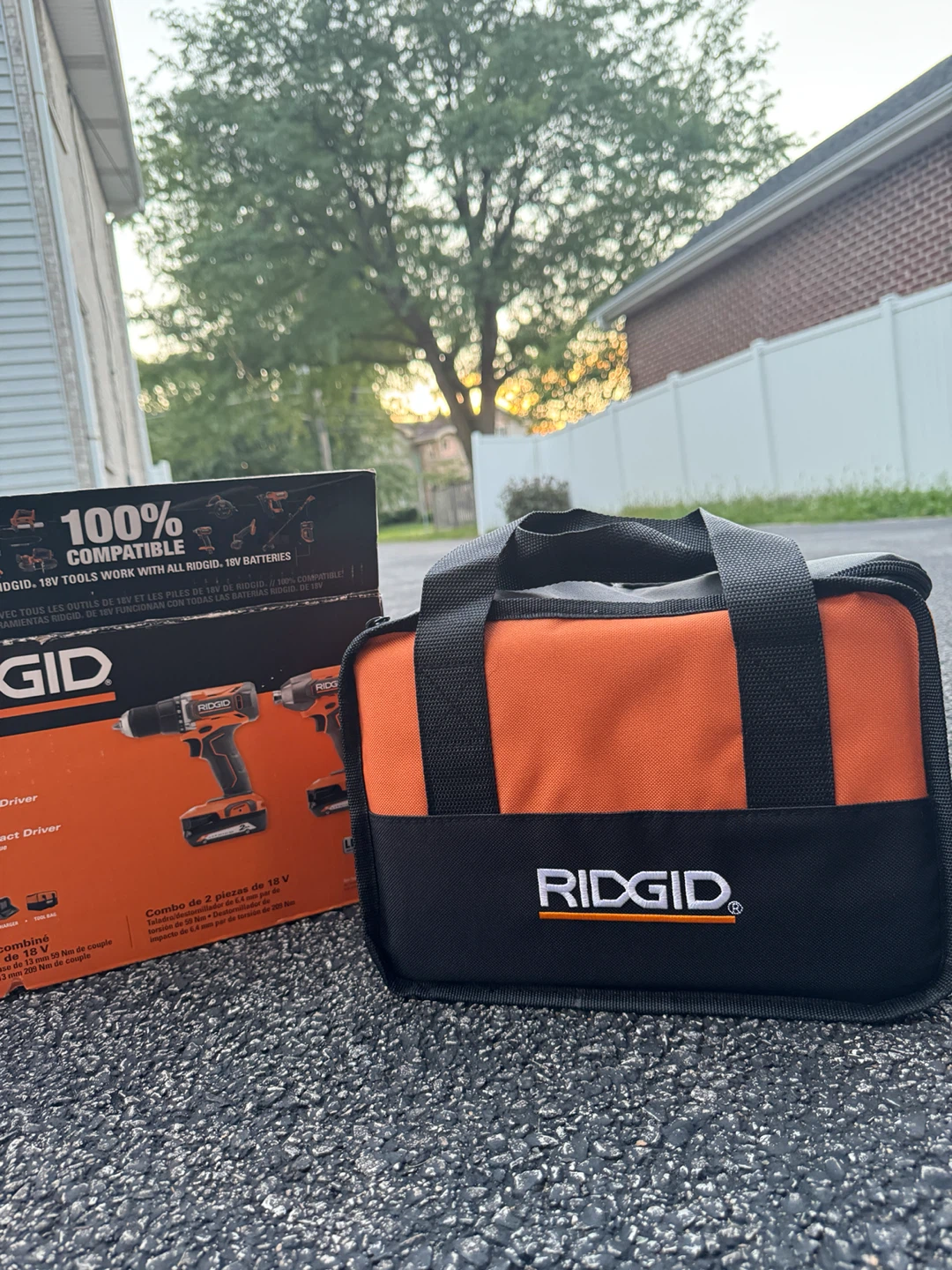 Ridgid 18V Drill and Impact Driver Combo Kit