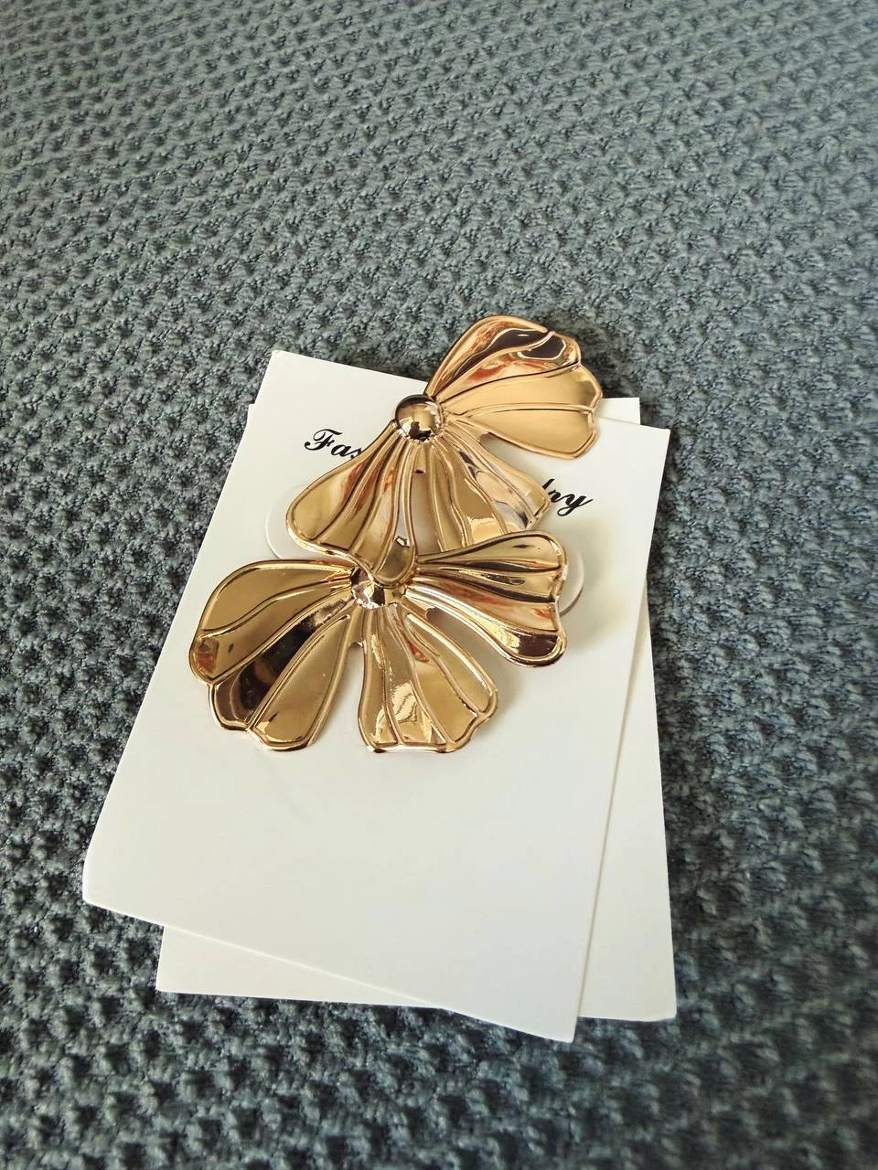 Gold Bloom Flower Stud Earrings - photo 2