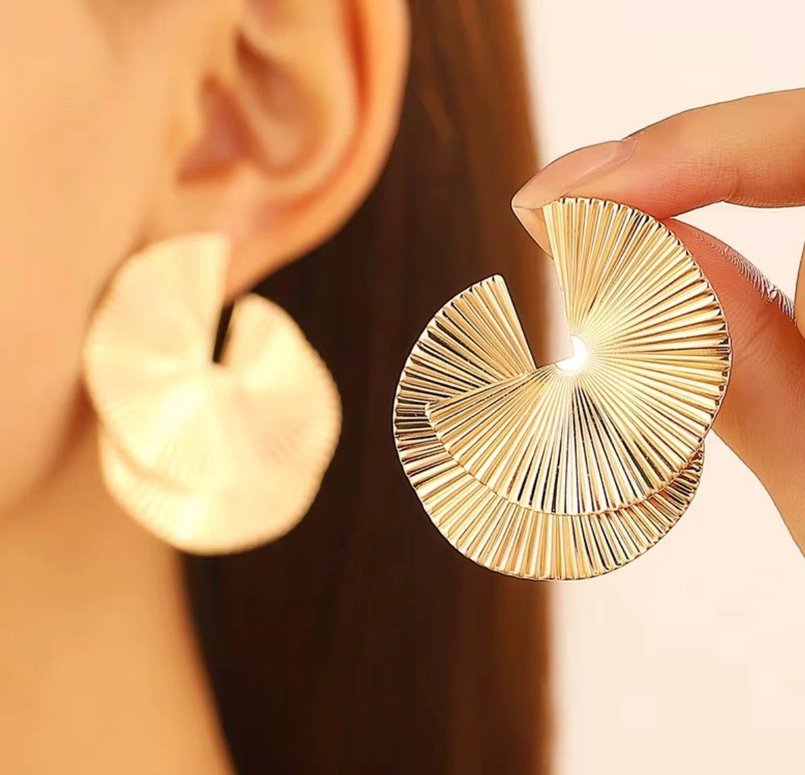 Gold Layered Fan Petal Earrings - photo 3