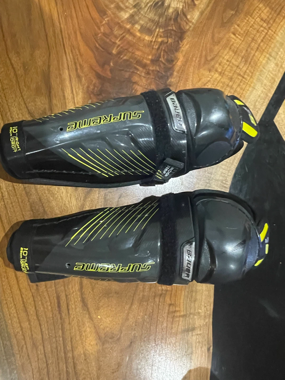 Bauer Supreme shin guards
