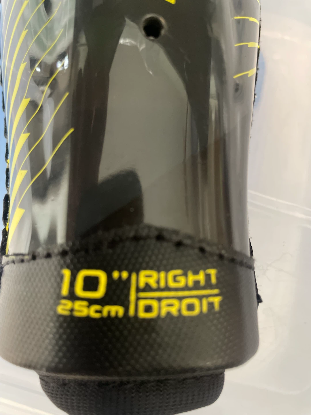 Bauer Supreme shin guards - photo 3