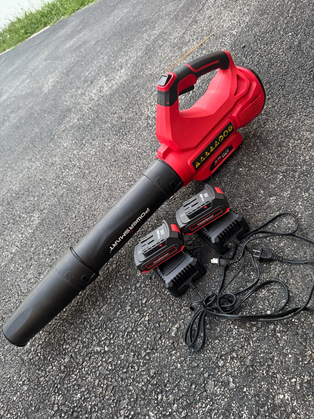 PowerSmart Cordless Leaf Blower with 2 Batteries - photo 3