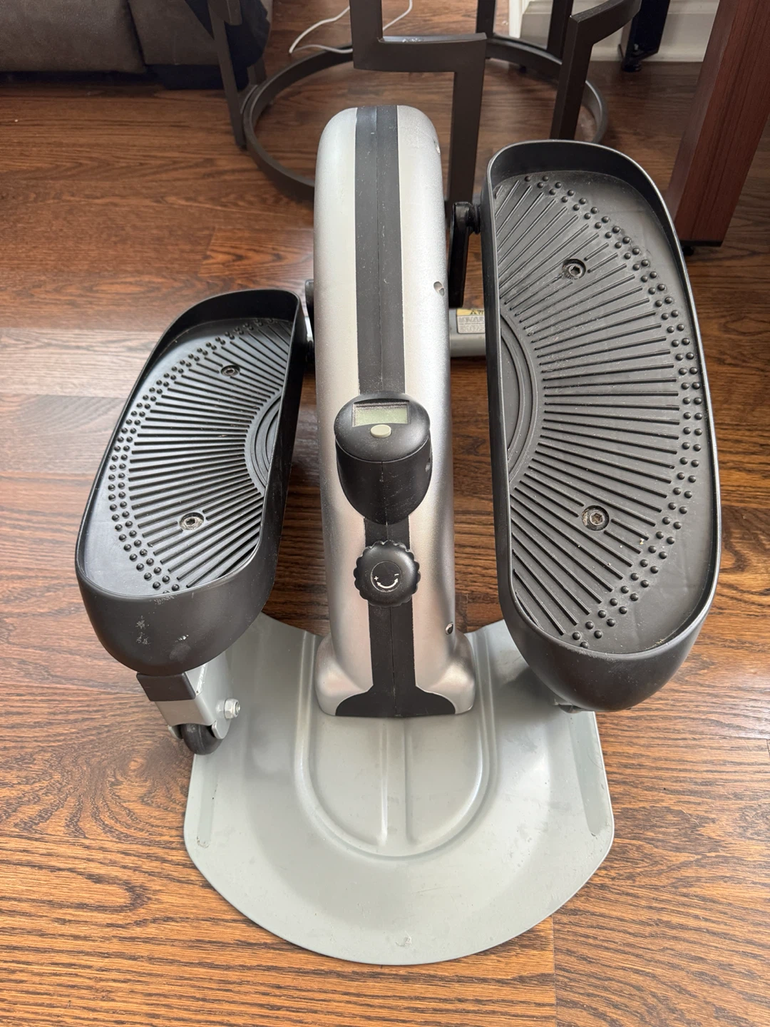 Stamina InMotion E1000 Elliptical Trainer - photo 2