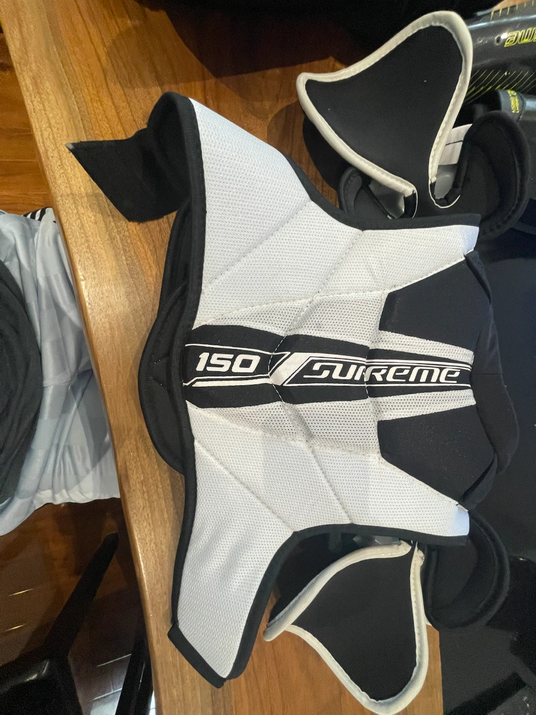 Bauer Supreme 150 Junior Hockey Shoulder Pads S/P - photo 2