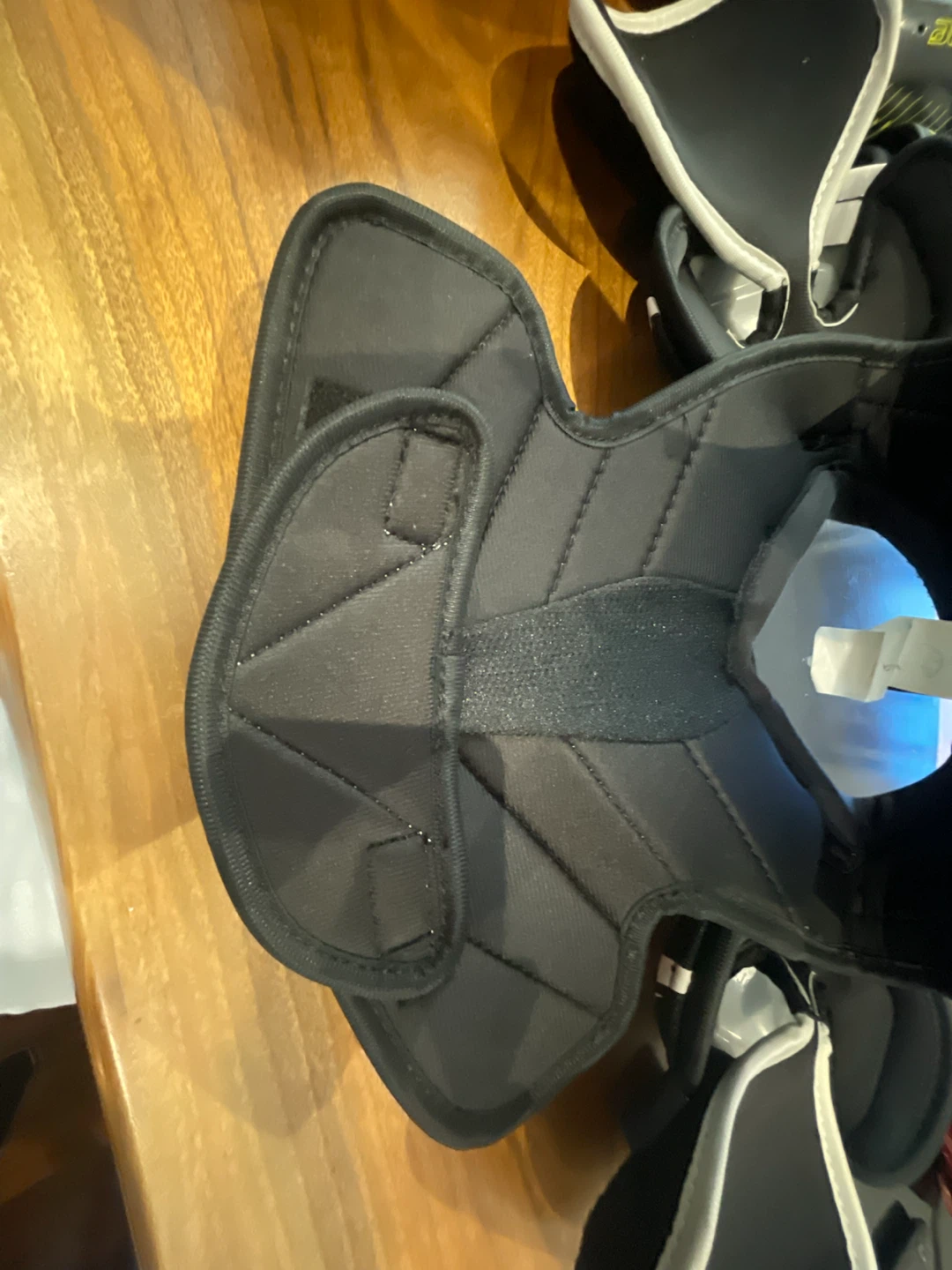 Bauer Supreme 150 Junior Hockey Shoulder Pads S/P - photo 3