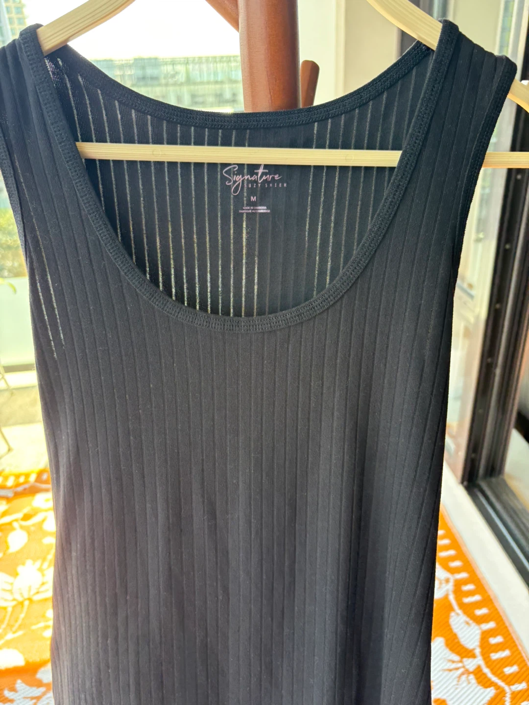 Suzy Shier Black  Top - Size M - photo 2