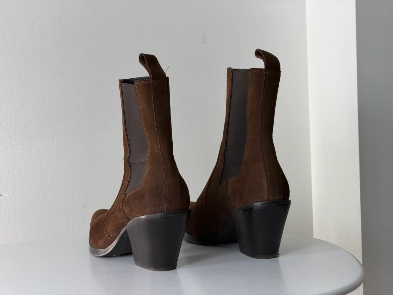 Brown Suede Chelsea Boots Zara boots - photo 4