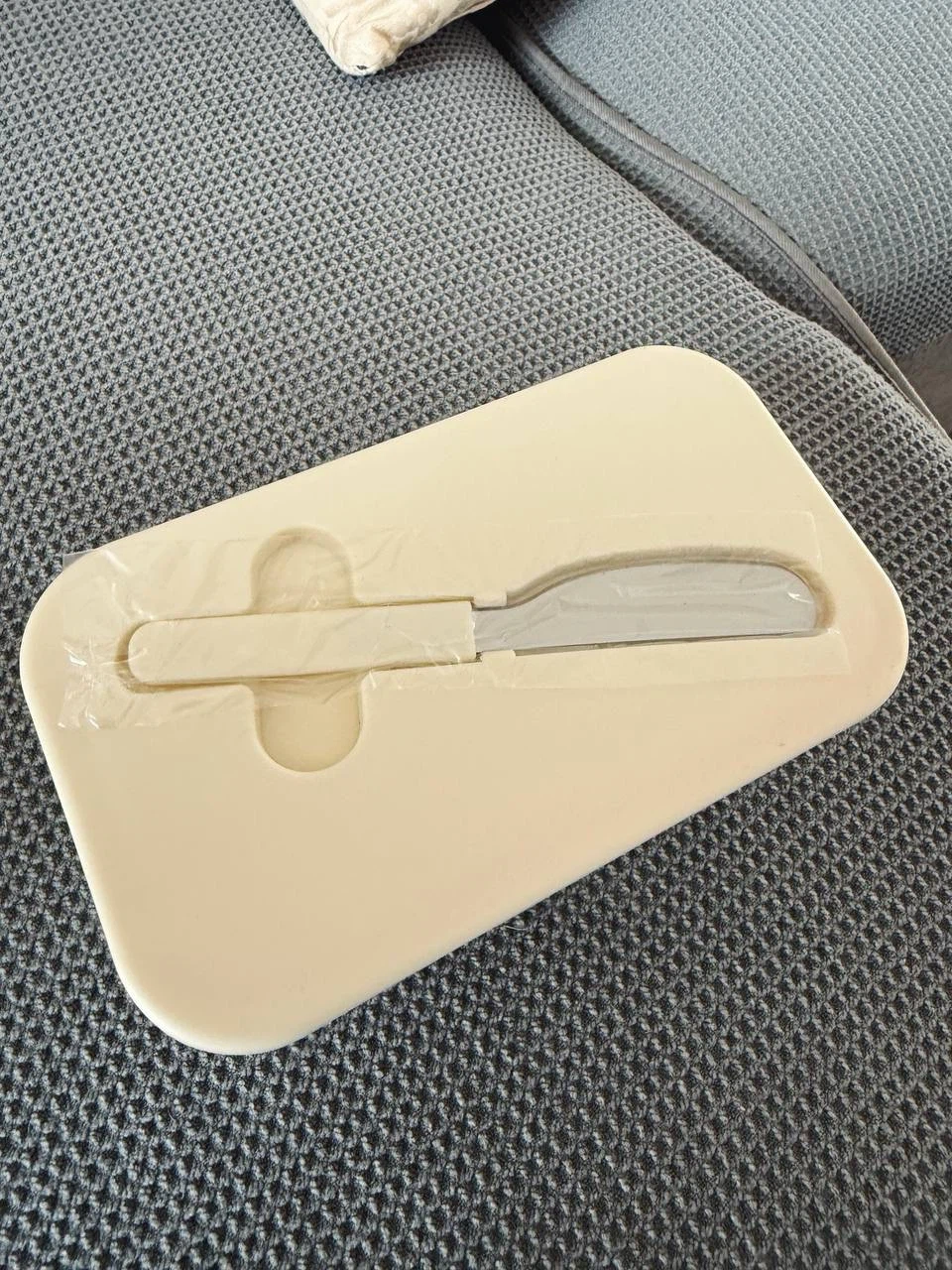 Butter Box with Lid & Spreader Knife - photo 2