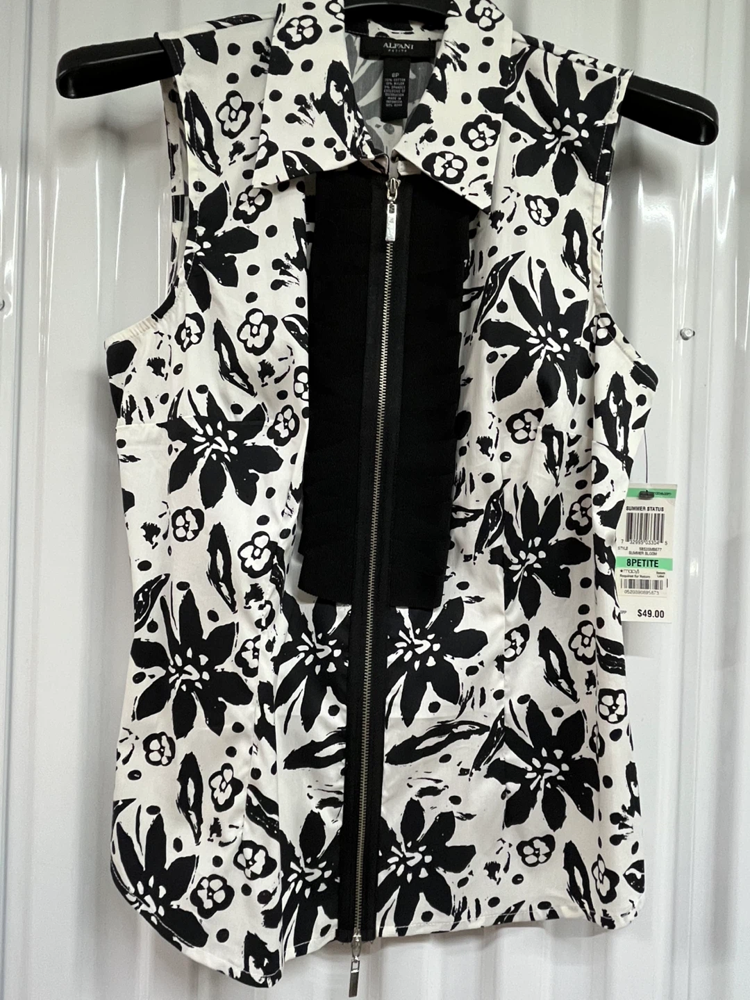 Alfani Petite Sleeveless Black and White Floral
