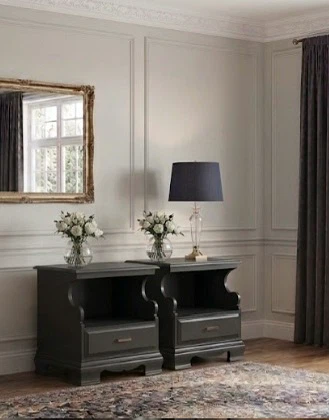 Hardwood Bedroom Furniture Black & Gold - photo 3