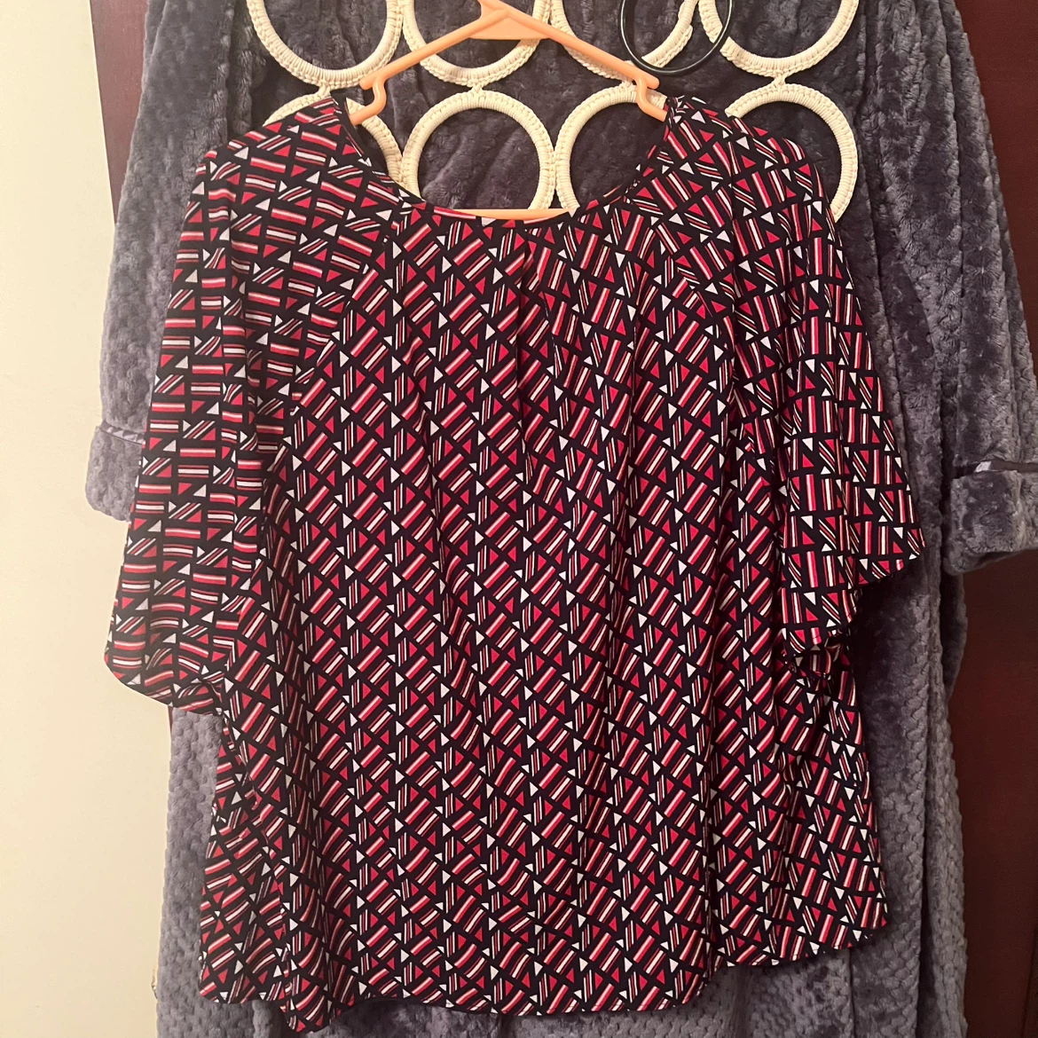 Tommy Hilfiger Women's Geometric Print Tie-Neck Top - photo 4