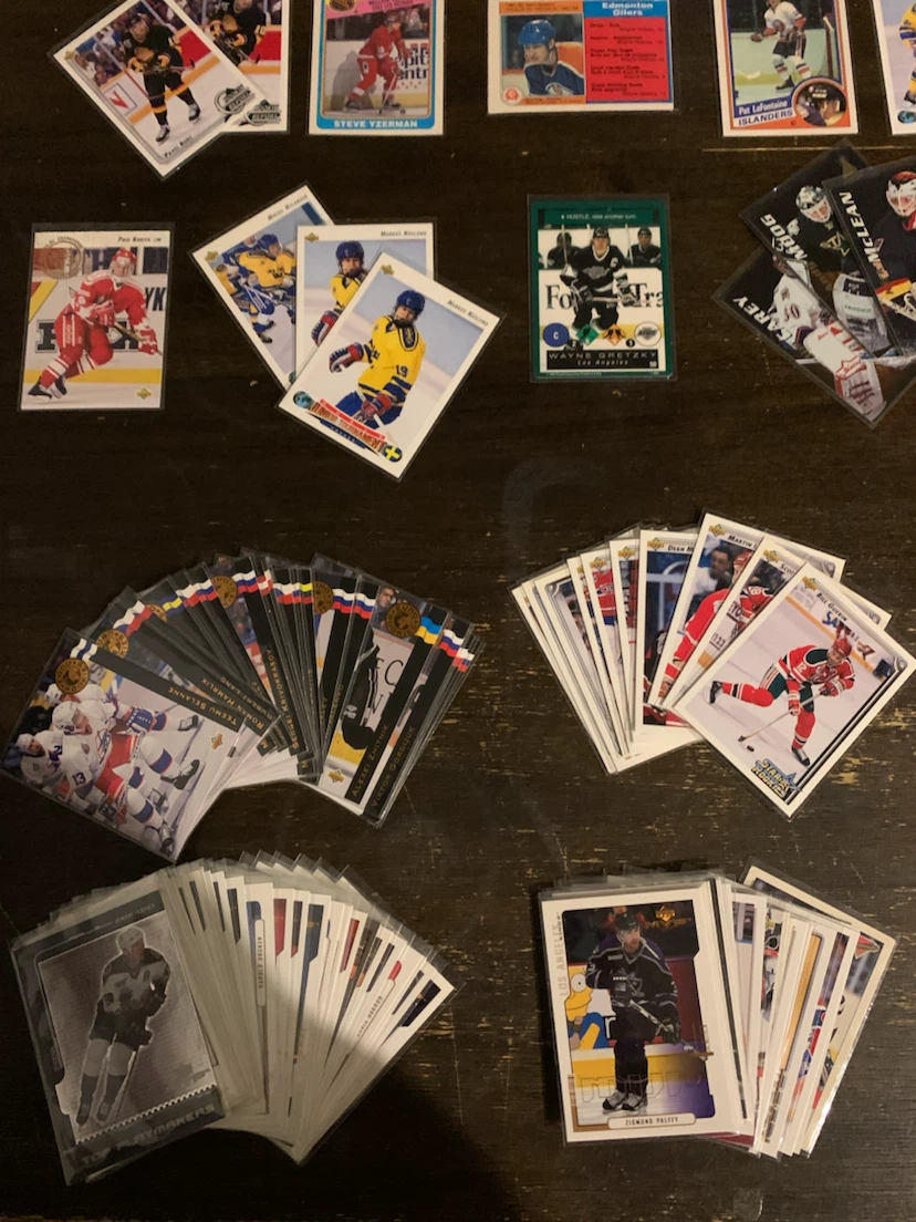 TRADE FOR FOOD or WHATEVER. Collection of Hockey Trading Cards - photo 2